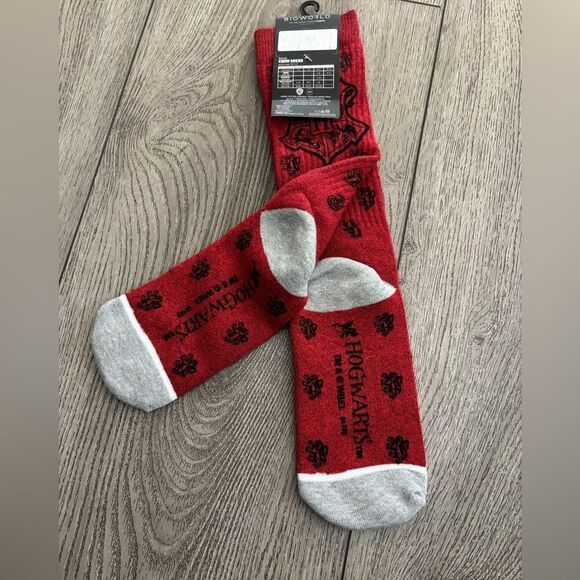 Warner Bros. Harry Potter Red and Gray Socks - Picture 5 of 5